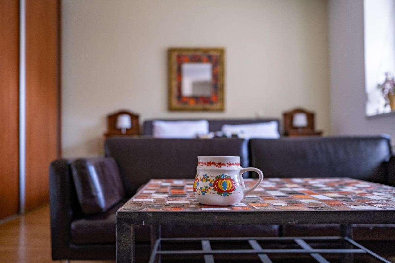Apartmany Gulliver Микулов Екстериор снимка